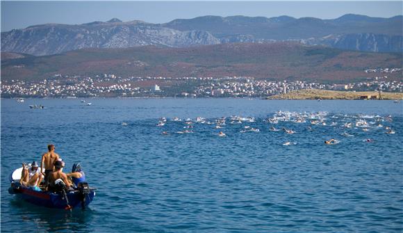 Tradicionalni 104. Plivački maraton Šilo - Crikvenica