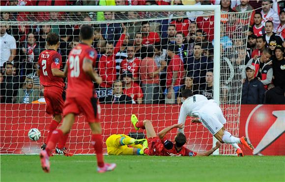 BRITAIN SOCCER UEFA SUPER CUP