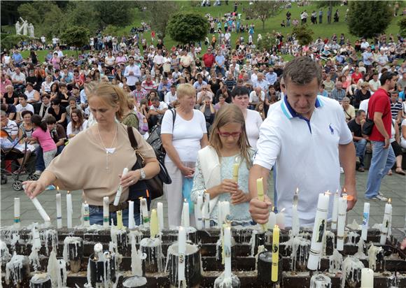 Euharistijsko slavlje u Mariji Bistrici predvodio Josip Bozanić