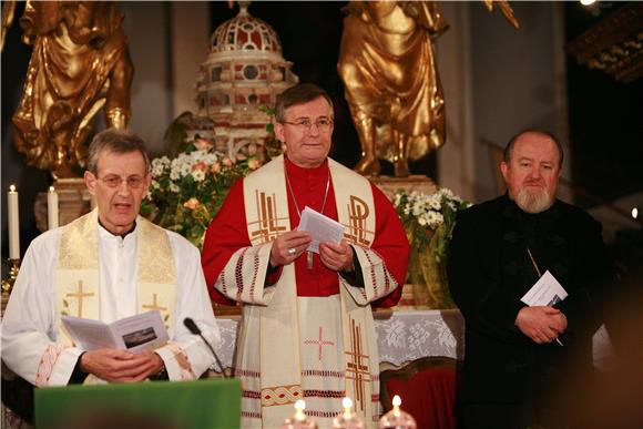 Proslava Velike Gospe u Sinju pred 30-ak tisuća vjernika