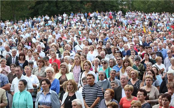 Središnje euharistijsko slavlje u svetištu Majke Bože Remetske u Zagrebu