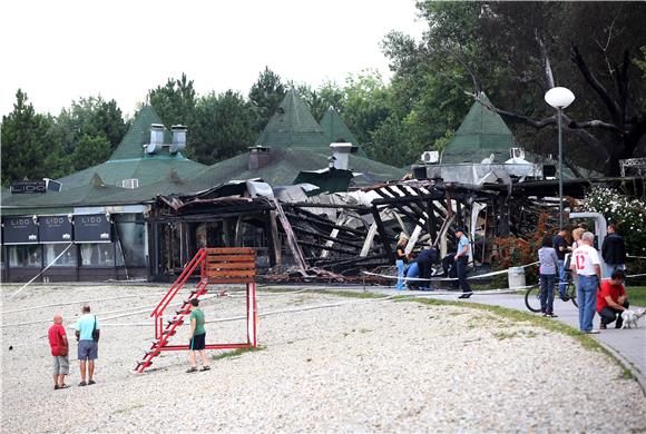 U požaru noćnog kluba na Jarunu nema ozlijeđenih