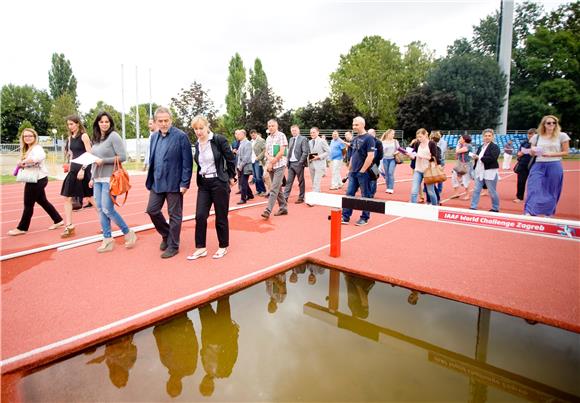 Bandić i Brkljačić  obišli atletski stadion Mladost