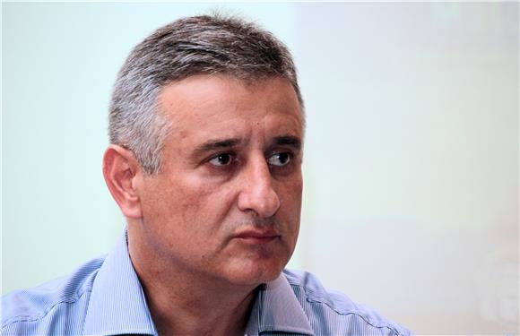 Karamarko: službena vlast prešućuje komunističke zločine