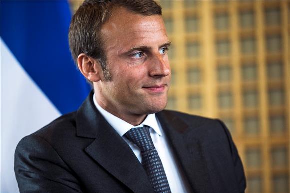 FRANCE GOVERNMENT ECONOMY MINISTER CHANGE