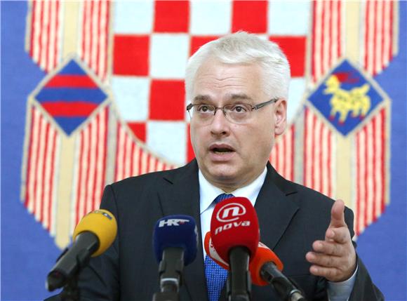 Josipović o padu BDP-a: izlaska iz krize nema bez strukturnih reformi