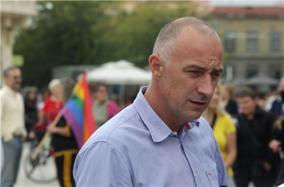 Osječki Pride bez incidenata; sudionike pozdravio ministar Vrdoljak