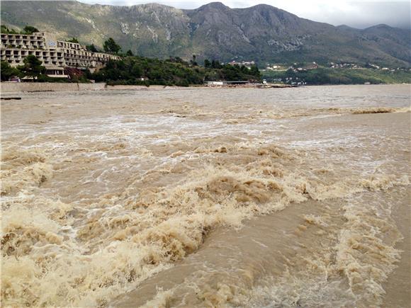 Zbog kiše Dubrovnik opet bez pitke vode