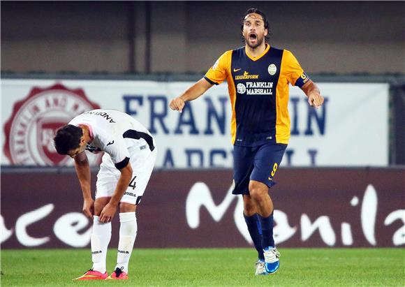 Italija: Verona - Palermo 2-1