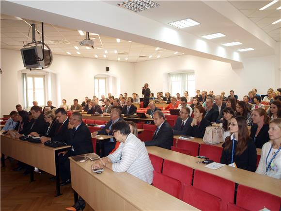 U Varaždinu znanstvena konferencija o informacijskim sustavima 