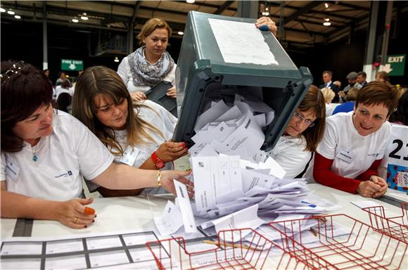 ŠKOTSKI REFERENDUM Stižu prvi rezultati, prednost ostanku u uniji