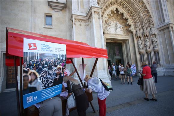 Počelo prikupljanje potpisa za referendum o ustavnoj promjeni izbornih pravila