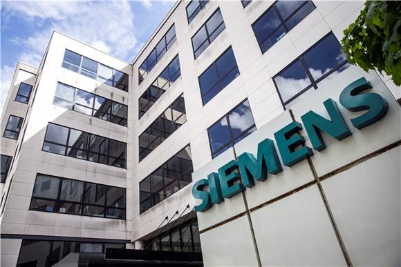 FILE FRANCE BUSINESS SIEMENS DRESSER RAND