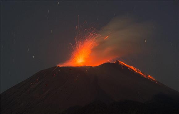 INDONESIA VOLCANO