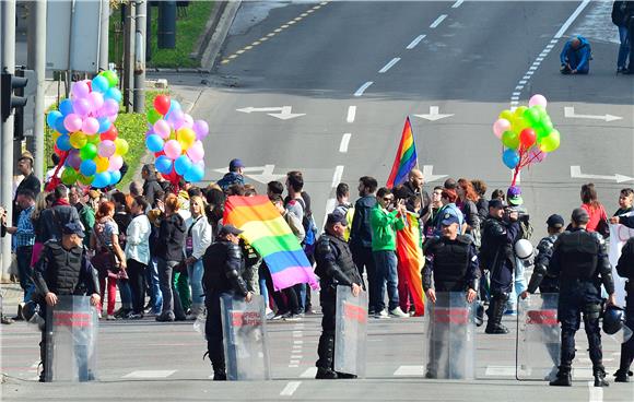 Središte Beograda pod opsadom policije zbog Parade ponosa