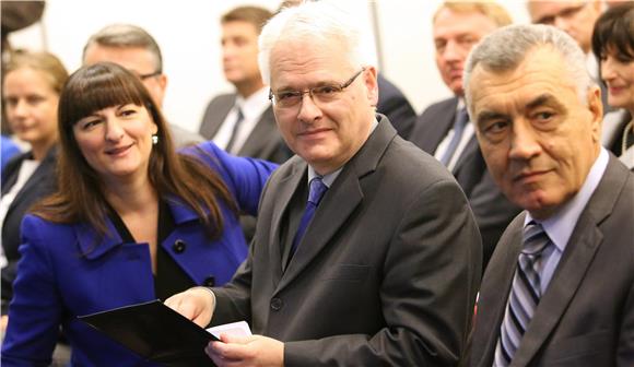 Josipović: Najuspješnije su društveno odgovorne tvrtke