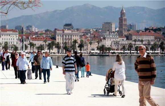 Hodanje je 'superhrana', zdravije od bildanja mišića 