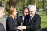 Josipović te izaslanstva Sabora, Vlade i SDP-a položili vijence na grobu Borisa Šprema