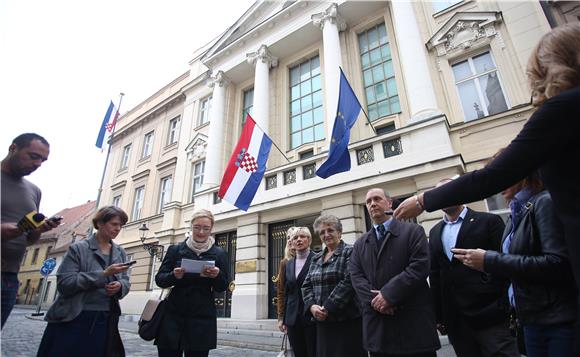 Konferencija za novinare HSS-a 'Birajmo zastupnike imenom i prezimenom!'