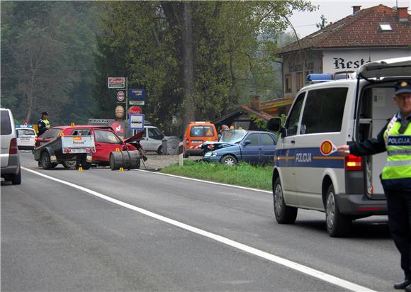 Vozač poginuo u sudaru u Vukmaničkom Cerovcu