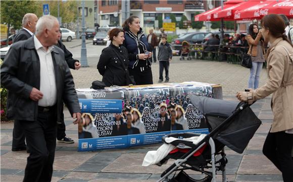 Danas završava skupljanje potpisa za referendum Inicijative 'U ime obitelji' 