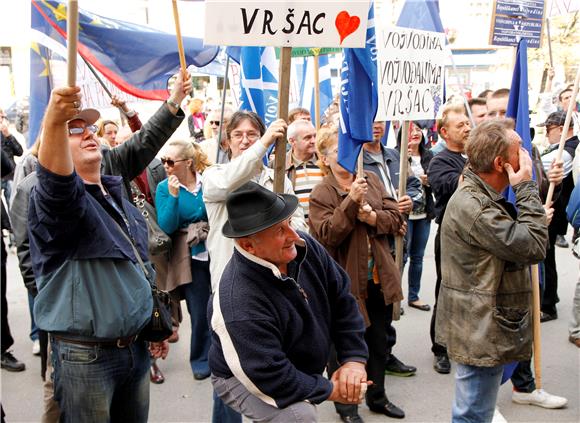 Prosvjed u Novom Sadu i zahtjev da Vojvodina bude republika