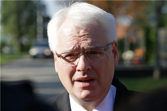 Josipovic: Citizens increasingly want to participate in decision making through referendums