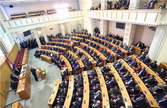 Croatian Parliament marks Independence Day