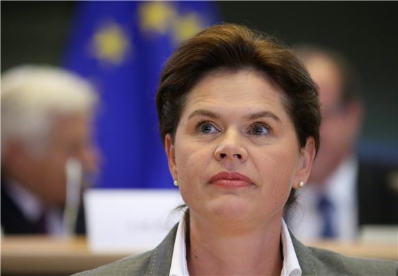 Bratusek resigns as Slovenia's nominee in new European Commission