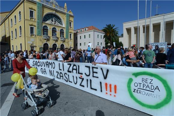 U Splitu prosvjed protiv spaljivanja otpada u tvrtki Cemex