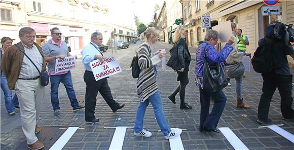 Prosvjed stanara Mesničke i Streljačke ulice