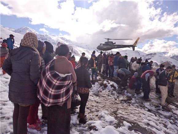 Gotovo svi planinari nestali nakon snježne oluje u Nepalu su spašeni