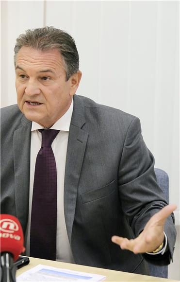 Tiskovna konferencija Radimira Čačića 20.10.2014