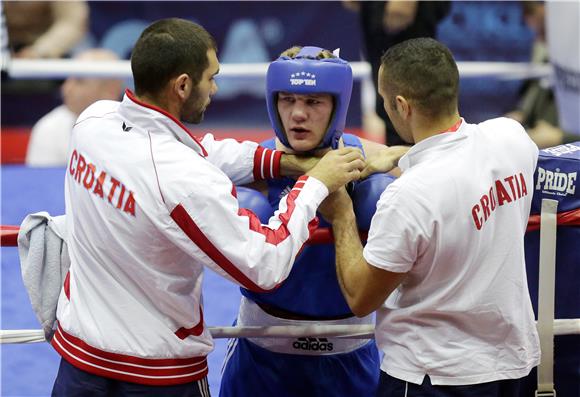 Polufinale Europskog juniorskog prvenstva u boksu: Plantić-Rolenko