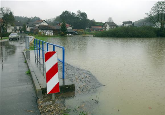 Karlovačke rijeke rastu; pripreme za obranu od poplava