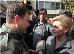 Kolinda Grabar Kitarović podržala prosvjednike pred Ministarstvom branitelja