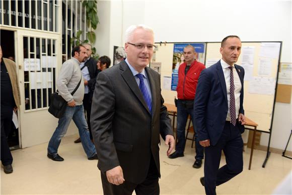 Predsjednik Josipović održao splitskim studentima predavanje na temu 'Glazba i politika'