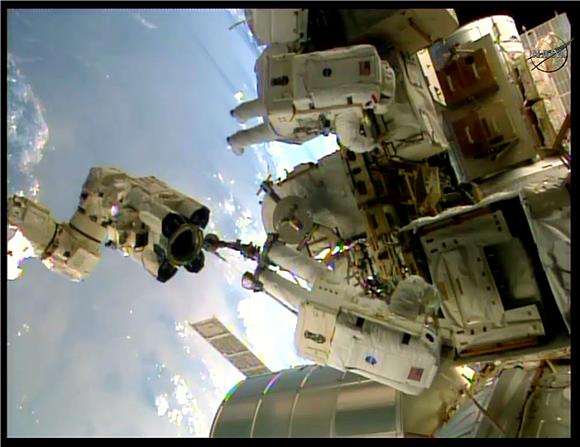 SPACE ISS SPACEWALK