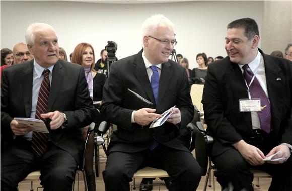 Predsjednik Josipović na Filozofskom fakultetu