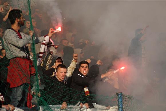 Izgredi na utakmici Željezničar - Sarajevo, 15 ozljeđenih 