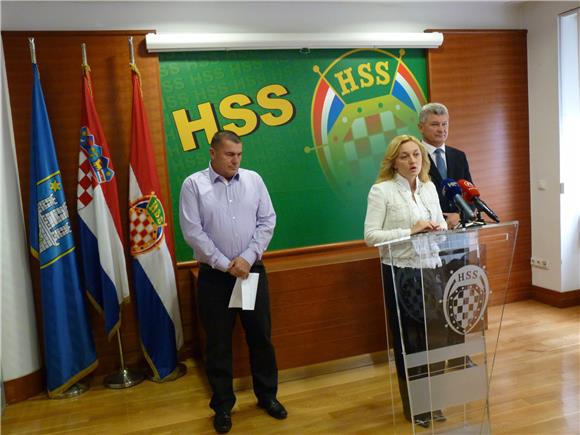 HSS-ovci od premijera traže smjenu ministra Jakovine