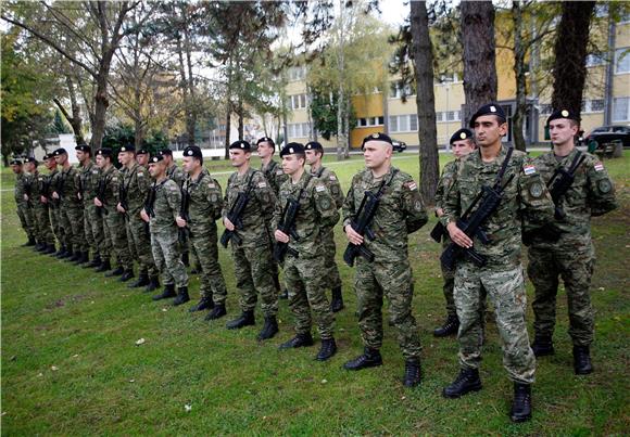 Obljetnica osnutka Tigrova u vojarni Croatia