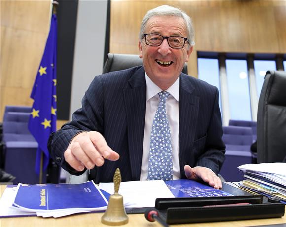 Juncker pred neugodnim skandalom