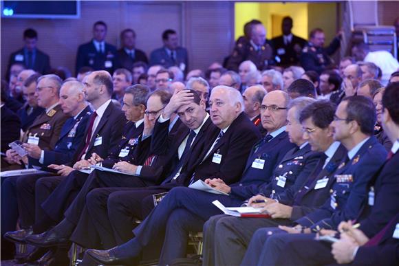 NATO - Industrijski forum u Splitu