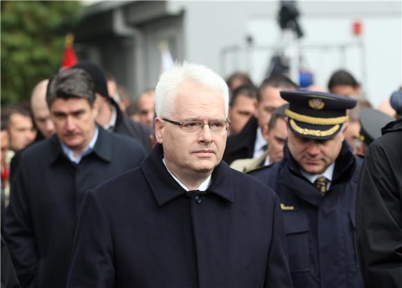 VUKOVAR-Predsjednik Josipović: Pobijedila je Hrvatska koja cijeni i poštuje Vukovar