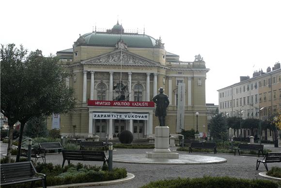 Riječki dragovoljci natpisom 'Zapamtite Vukovar' uzvratili Upravi riječkoga HNK 