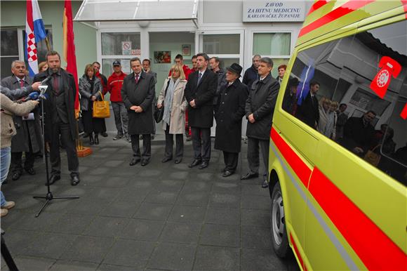 Karlovčanima od danas na raspolaganju suvremeno sanitetsko vozilo