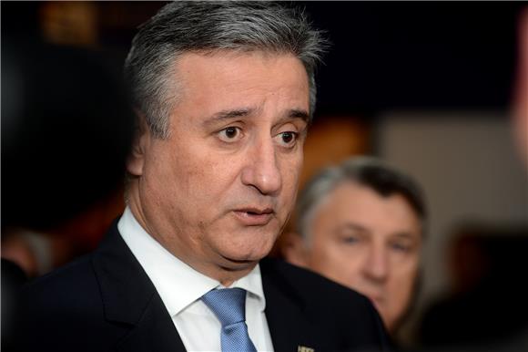 Karamarko expects new probes into HDZ members in attempt to discredit party