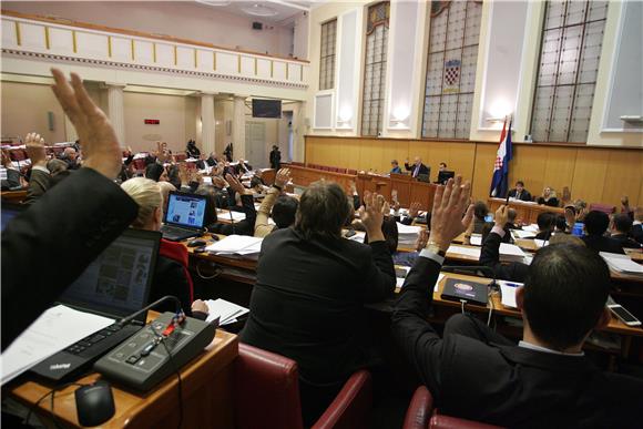 Parliament revises 2014 state budget