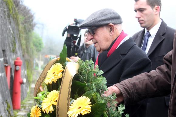 Meron u BiH odaje počast žrtvama, ne želi komentirati slučaj Šešelj 